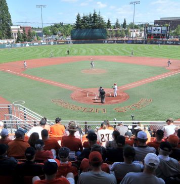 Oregon State baseball drops game one of the CWS championship series 4-1